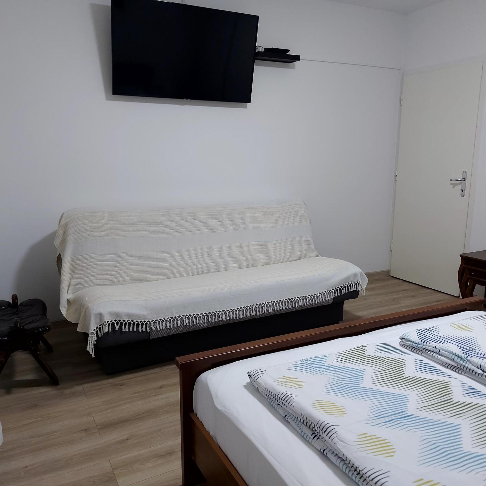 Apartment Slavulj *