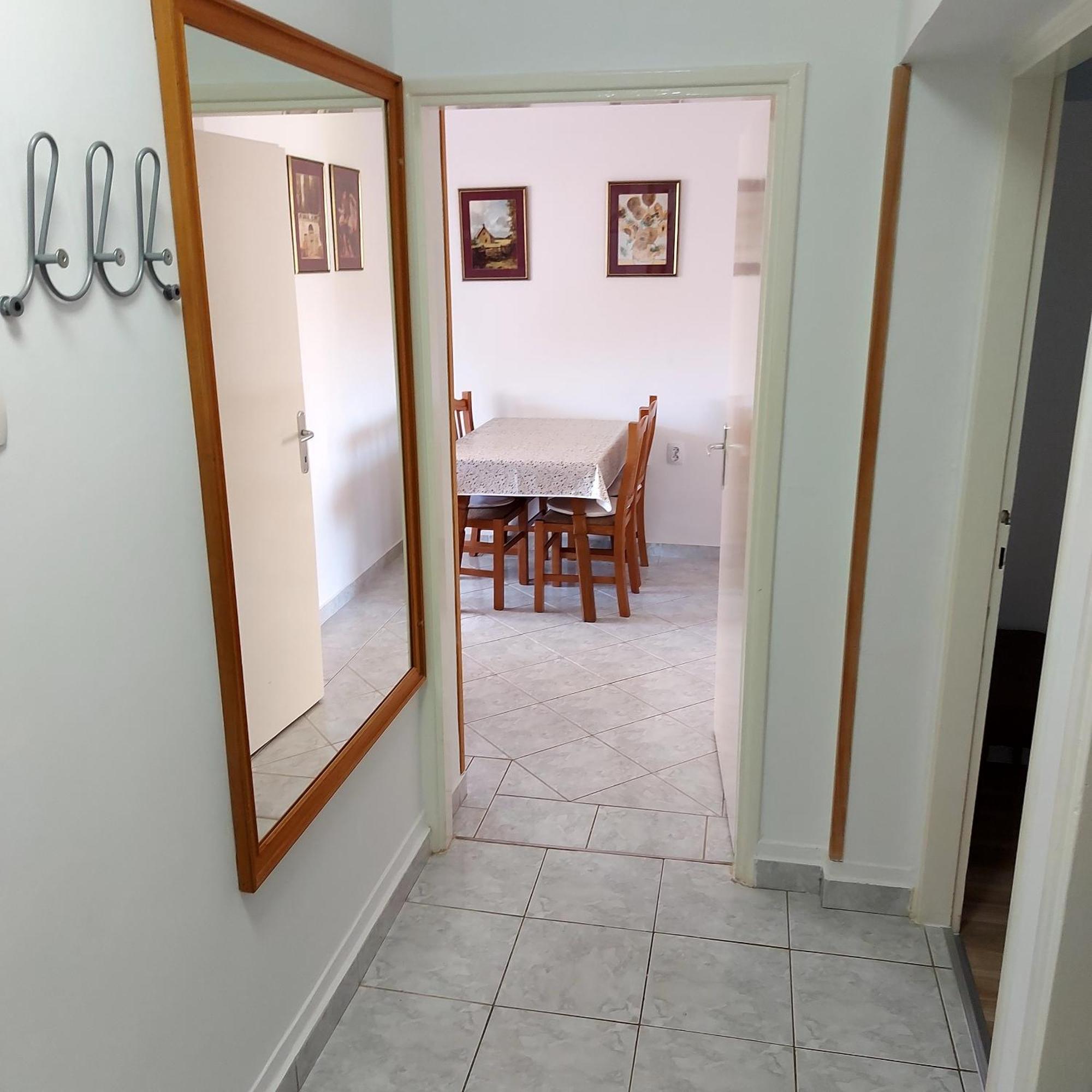 Apartment Slavulj *